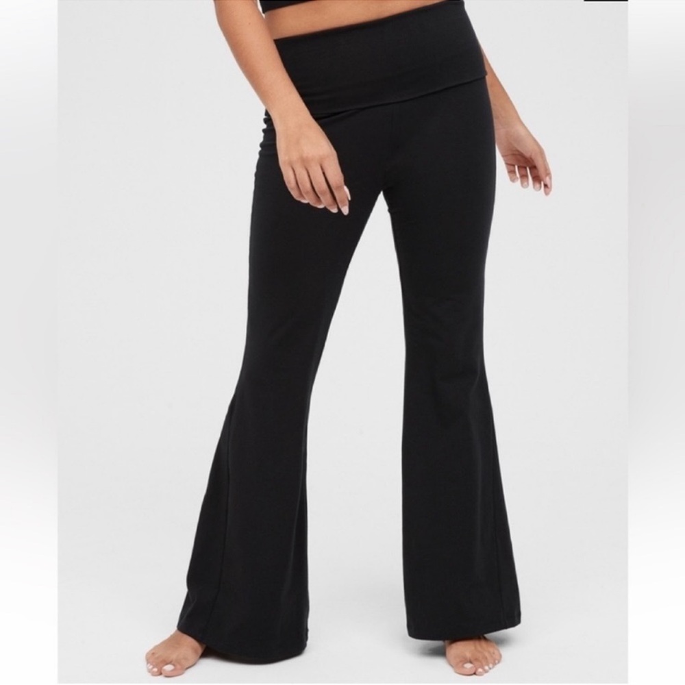 Aerie Offline OG Foldover High Rise Super Flare Leggings Black Small